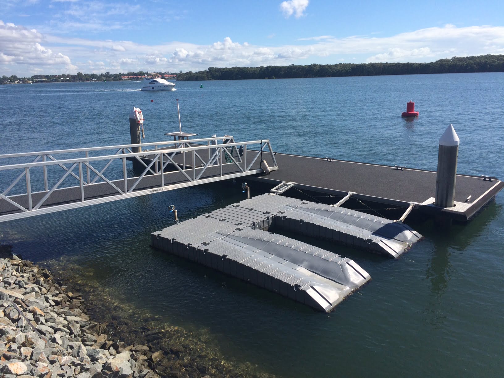 Pontoons The Gateway To The Aquatic Lifestyle Superior Jetties